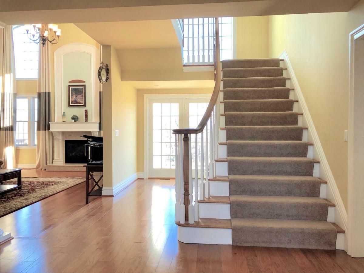 דירות מונרו Woodbury House מראה חיצוני תמונה